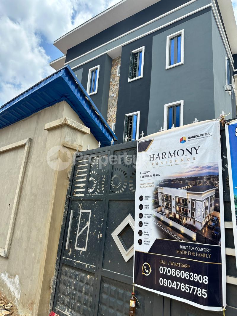 3 bedroom House for sale Cmd Road Magodo Magodo Kosofe/Ikosi Lagos