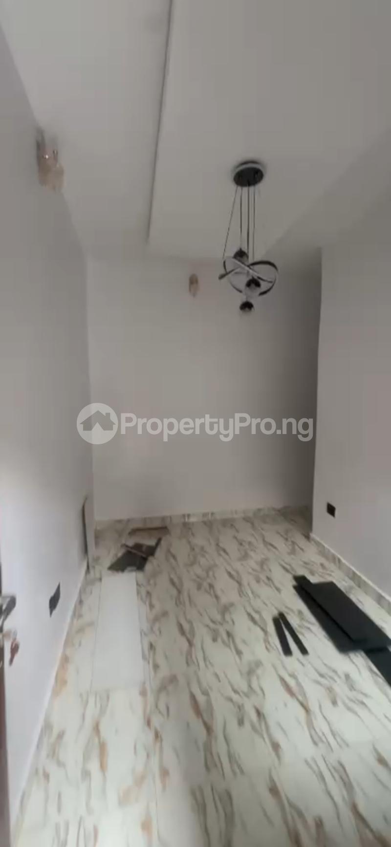 1 bedroom Flat / Apartment for rent Akoka Yaba Lagos