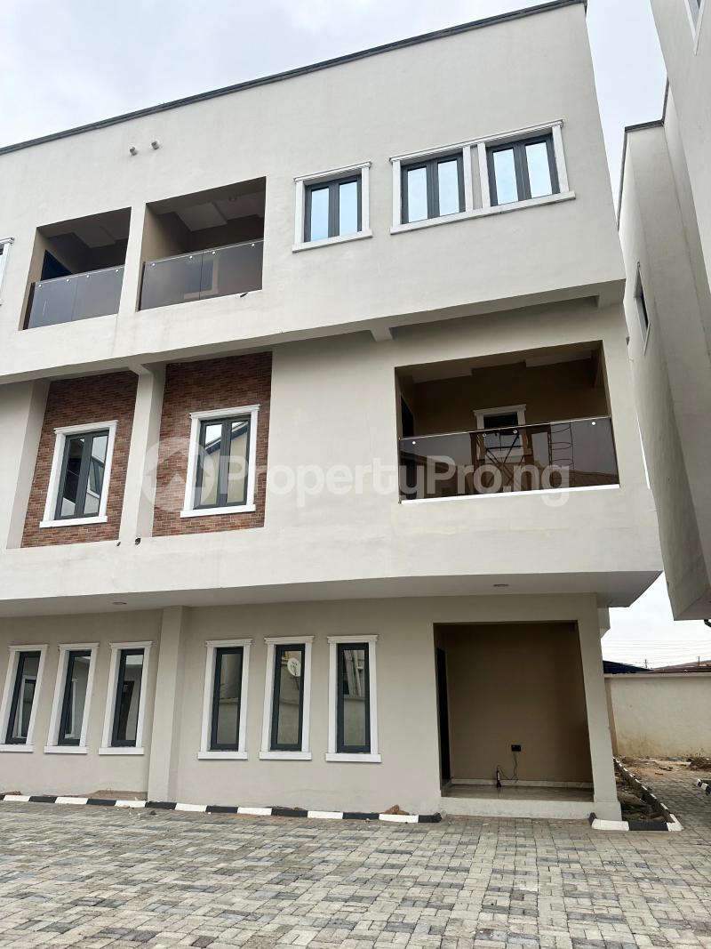 4 bedroom House for sale  Gbagada Phase 1 Gbagada Lagos