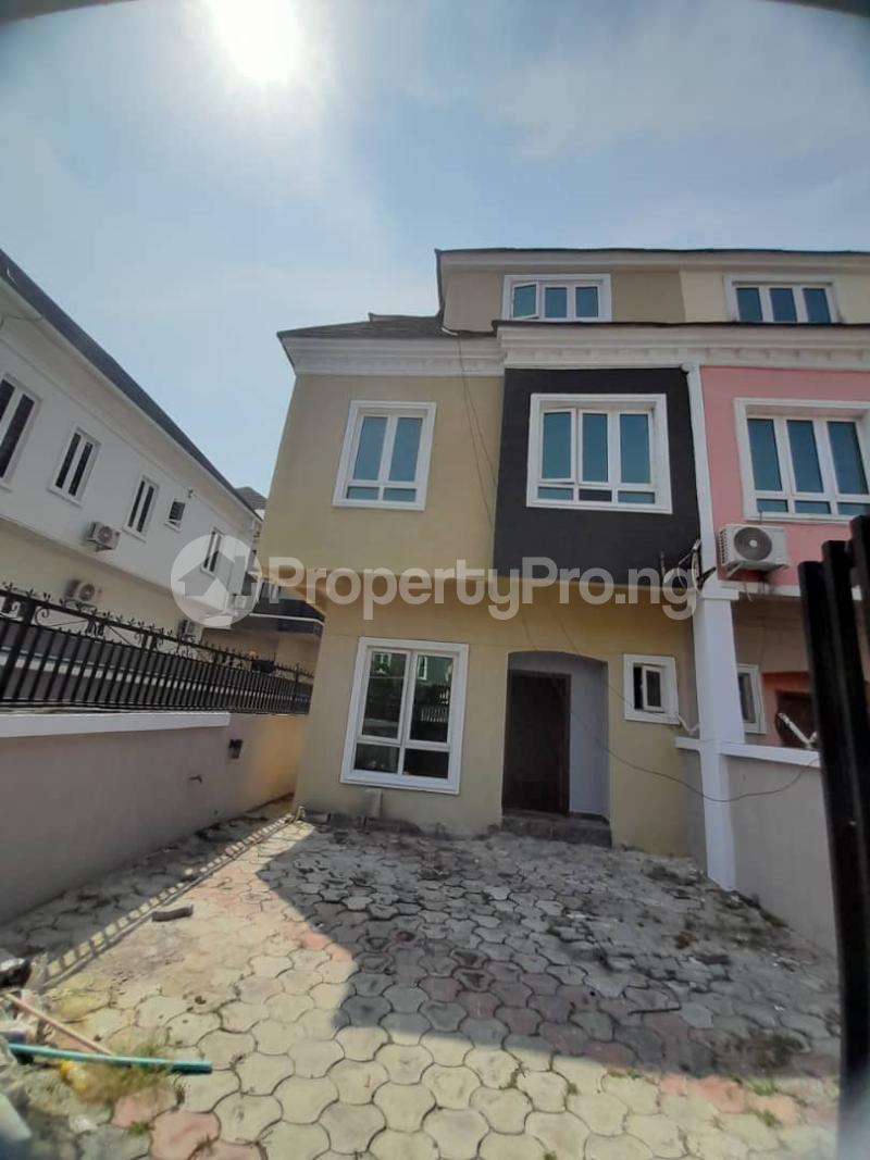 5 bedroom House for sale chevron Lekki Lagos