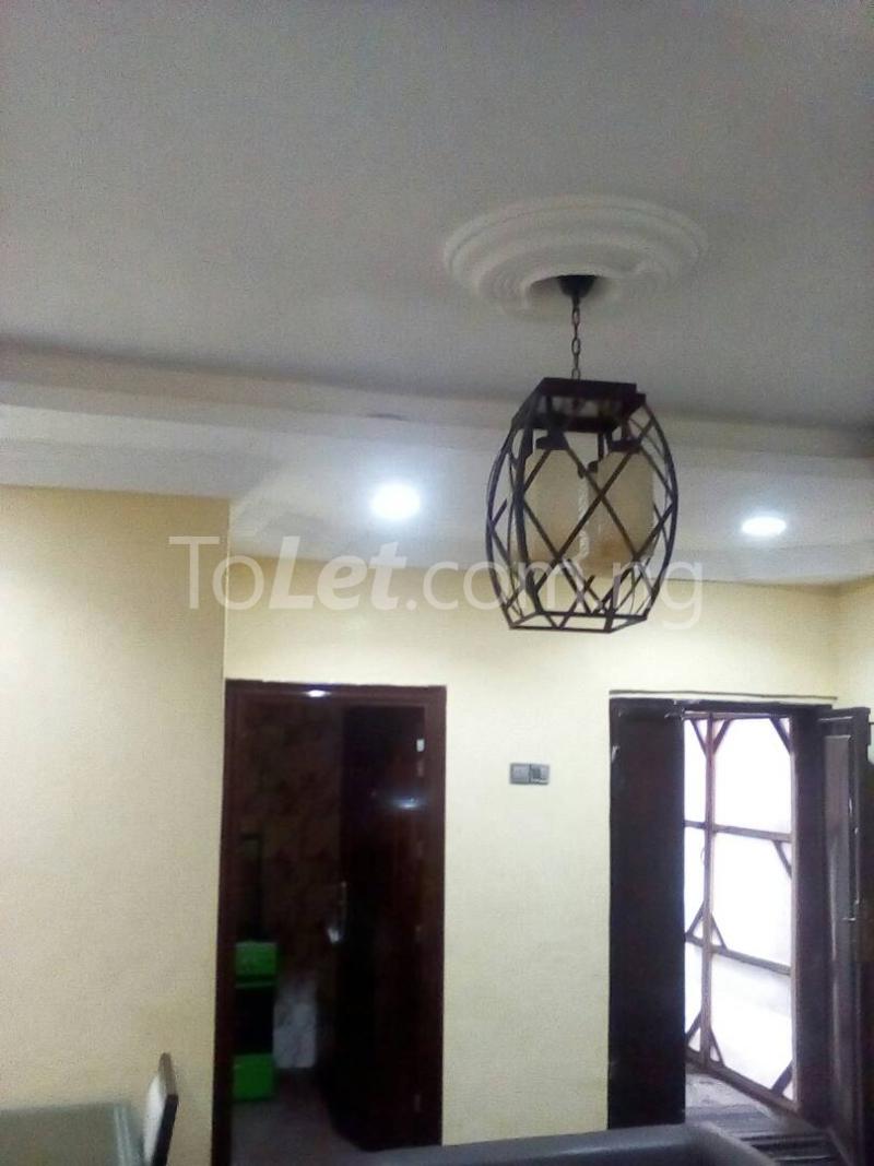 1 bedroom Flat / Apartment for rent Oyekan Off Ogunlana Drive Ogunlana Surulere Lagos