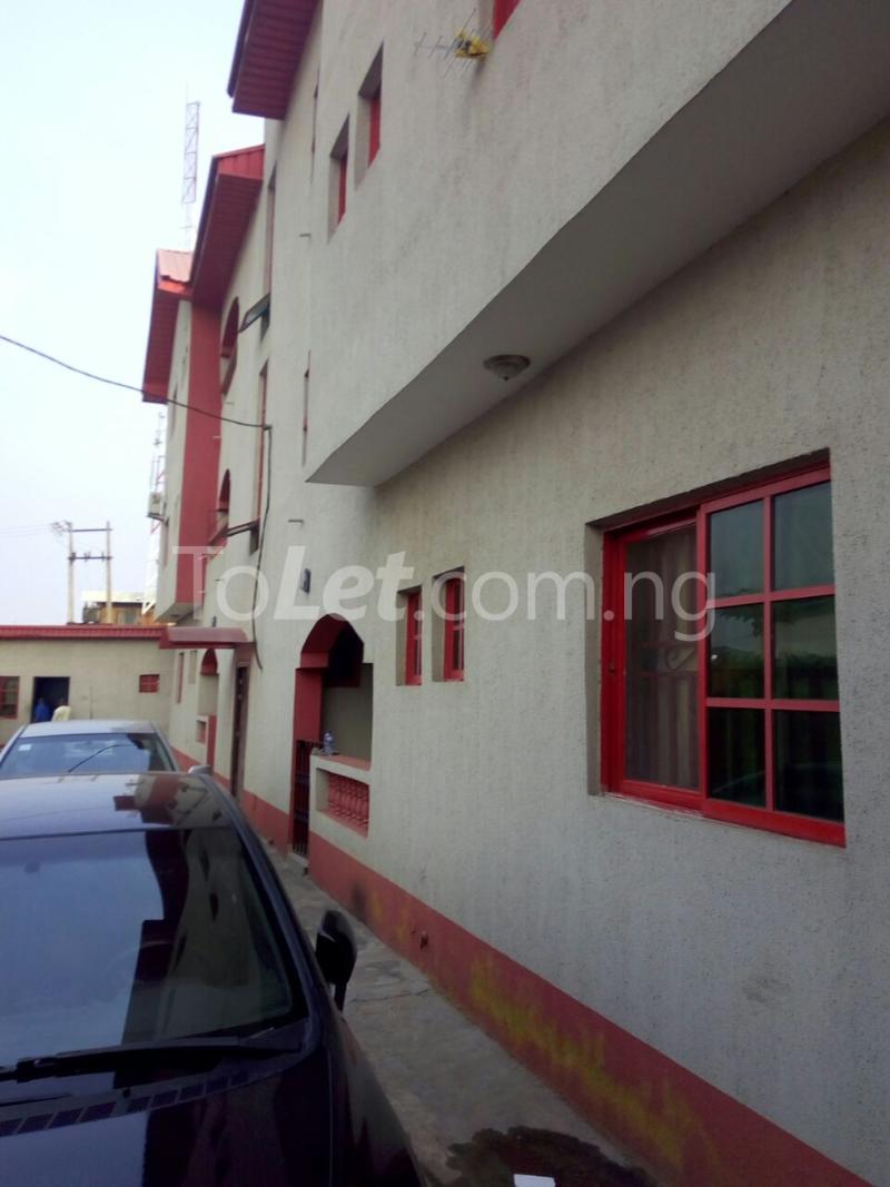 1 bedroom Flat / Apartment for rent Fola Agoro Fola Agoro Yaba Lagos