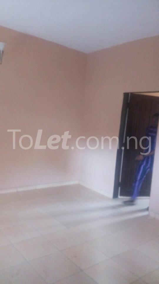 1 bedroom Flat / Apartment for rent Idimu Ejigbo Estate. Ejigbo Ejigbo Lagos