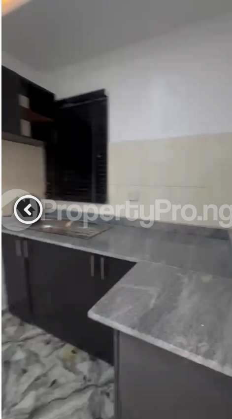 Flat / Apartment for rent Waec Jibowu Yaba Lagos