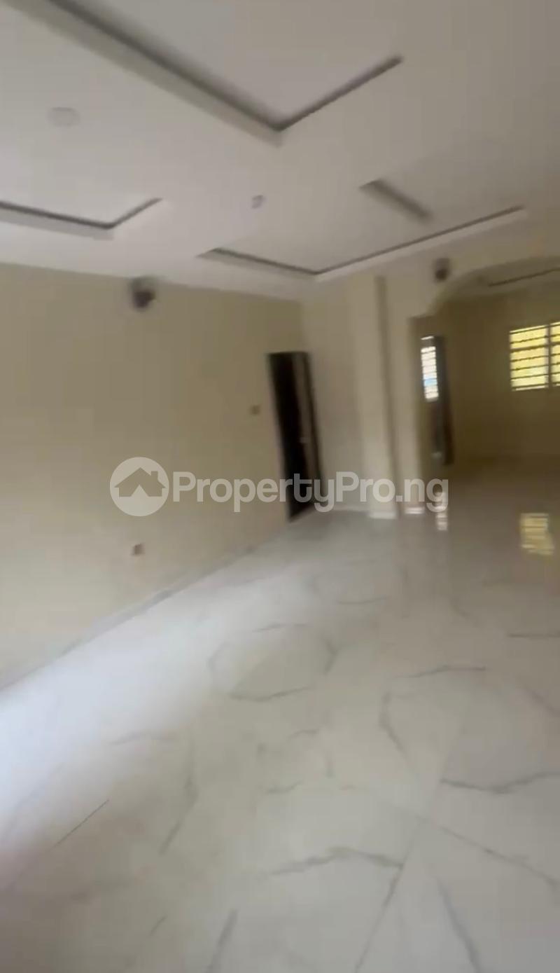 3 bedroom Flat / Apartment for rent Akoka Yaba Lagos