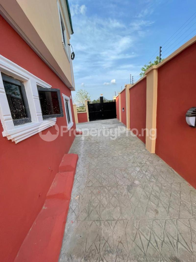 2 bedroom Flat / Apartment for rent Oju Ekun Estate, Akala Express Ibadan Oyo