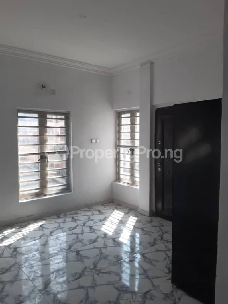 Flat / Apartment for rent Folagoro Bajulaye Road Shomolu Lagos - 0