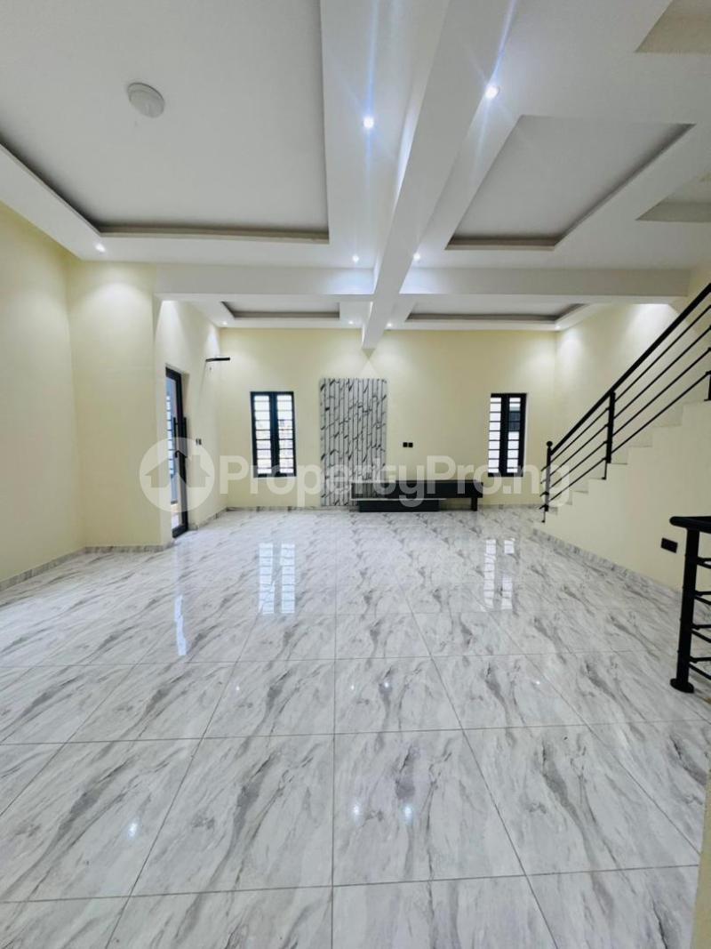 4 bedroom House for sale In A Secured And Lovely Estate Behind Excellence Hotel Ogba Gra, Ikeja Lagos OGBA GRA Ogba Lagos