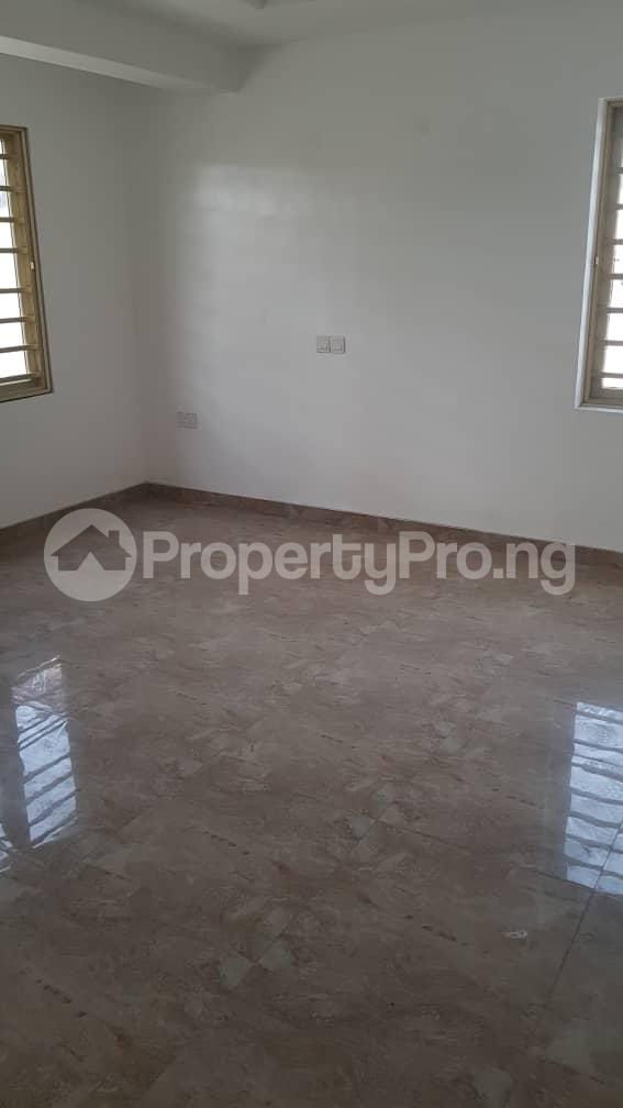 4 bedroom House for rent Alaka/Iponri Surulere Lagos