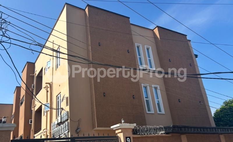 1 bedroom Flat / Apartment for rent Iwaya Iwaya Yaba Lagos