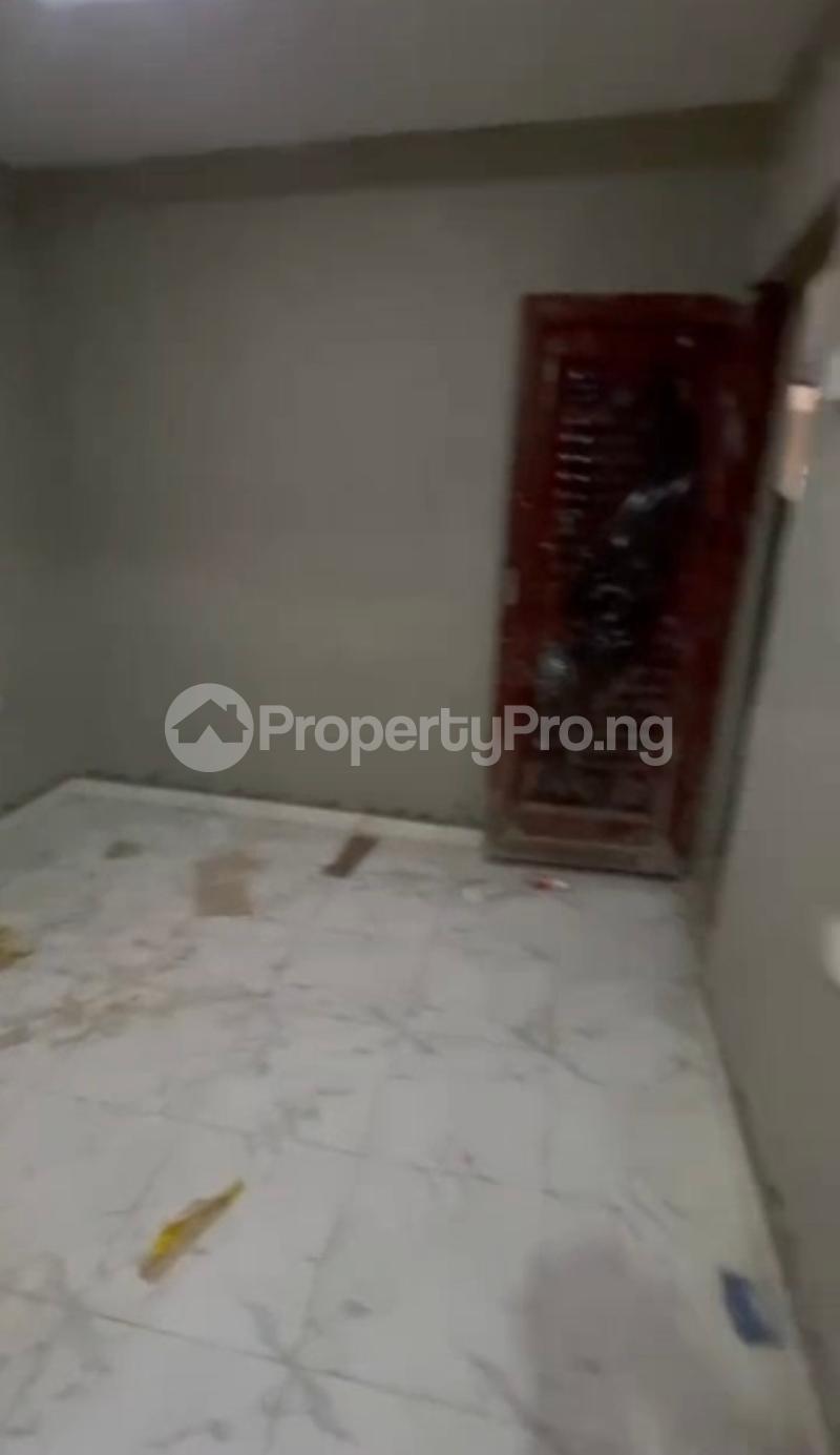 1 bedroom Flat / Apartment for rent Abiodun Street Shomolu Shomolu Lagos
