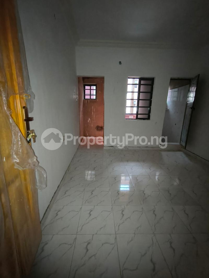 1 bedroom Flat / Apartment for rent Off Bajulaye, Folagoro, Yaba, Lagos. Yaba Lagos