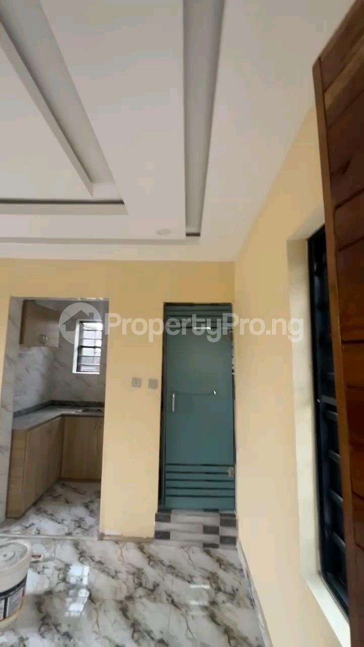 Flat / Apartment for rent Abule-Ijesha Yaba Lagos