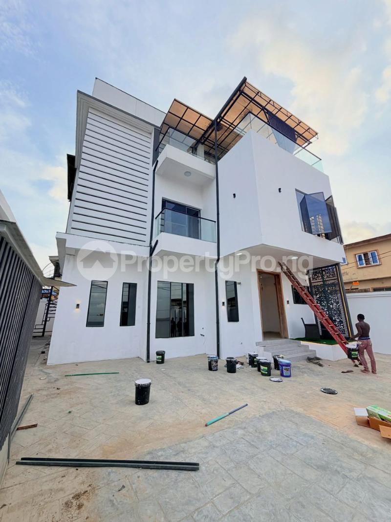 5 bedroom House for sale Ogba Lagos