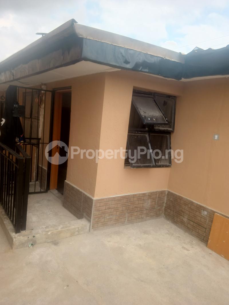 1 bedroom Flat / Apartment for rent Lovely Environment Off College Rd Ogba Ikeja Lagos Ifako-ogba Ogba Lagos