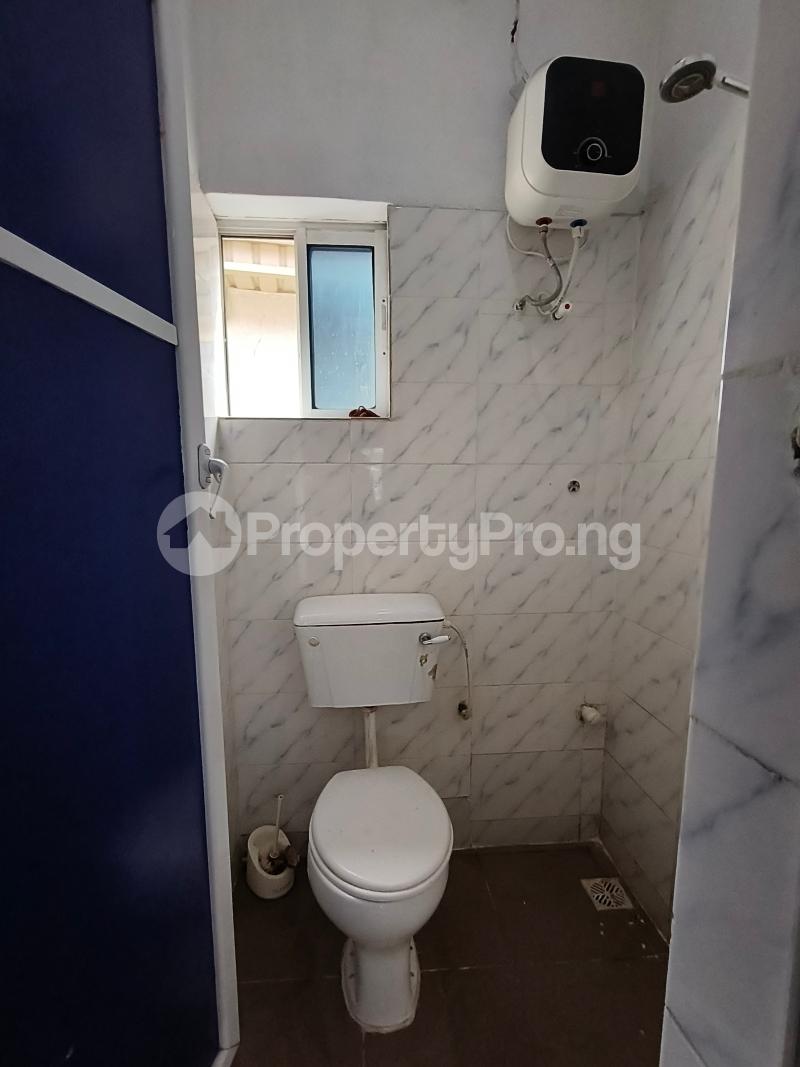1 bedroom Flat / Apartment for rent Off Pedro Road, Charlie Boy. Palmgrove Shomolu Lagos