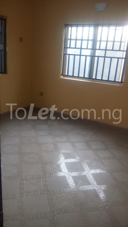 1 bedroom Flat / Apartment for rent Idimu Ejigbo Estate. Lagos Mainland Ejigbo Ejigbo Lagos - 0