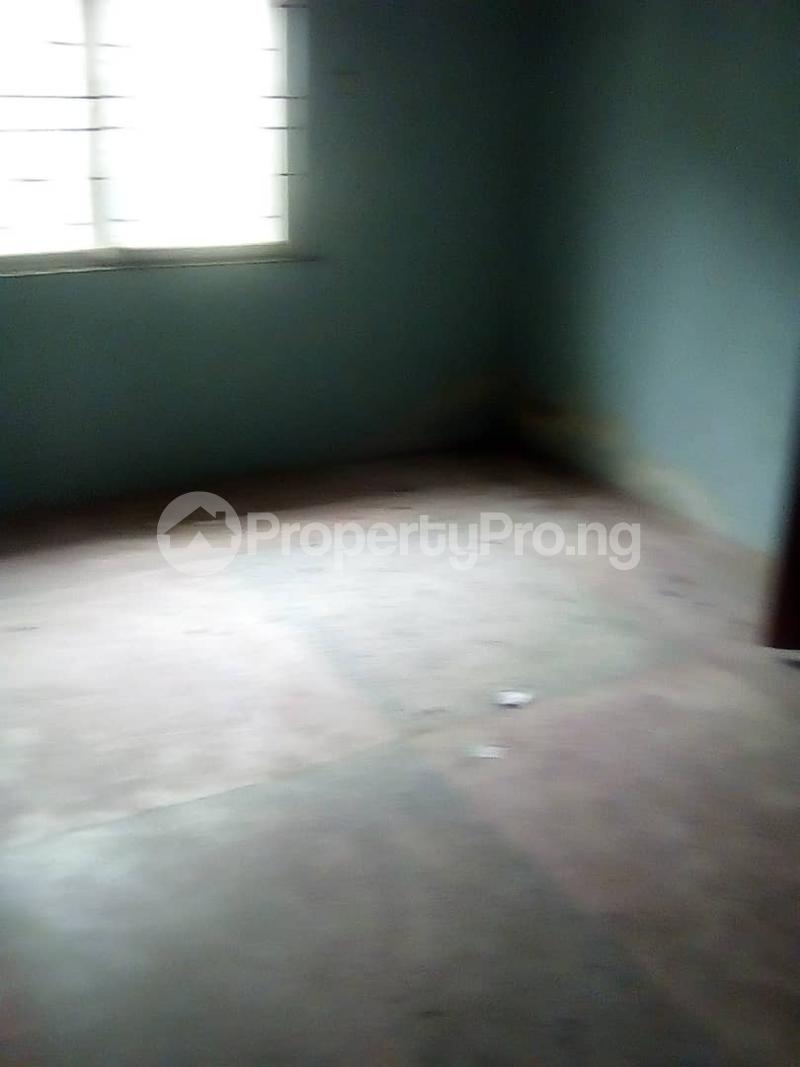 1 bedroom Flat / Apartment for rent Off Toyin St Ikeja. Lagos Mainland Toyin street Ikeja Lagos