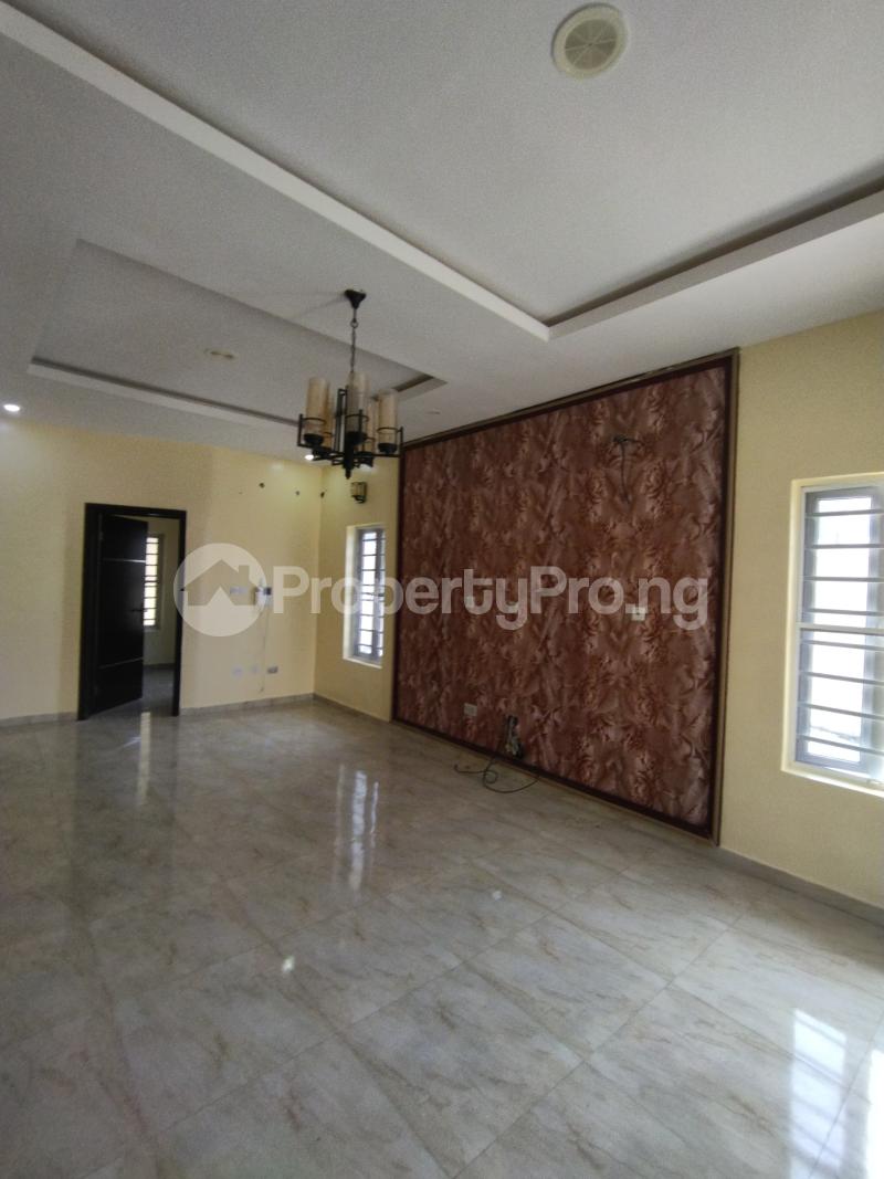 4 bedroom House for rent A Secured Estate Off Orchid Road Ikota Lekki Lagos