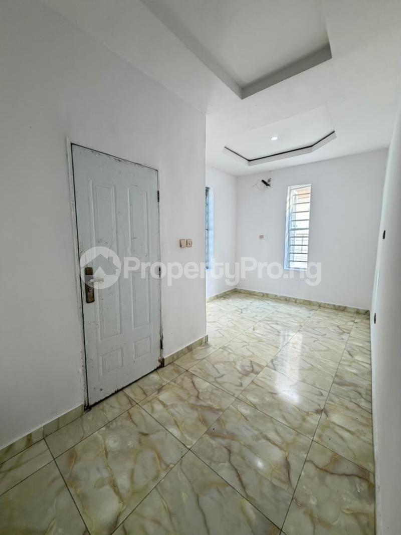 Flat / Apartment for rent Thomas estate Ajah Lagos - 0