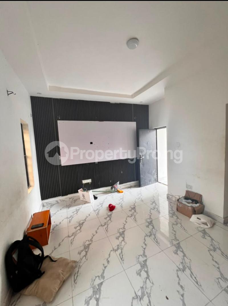1 bedroom Flat / Apartment for rent @ Blenco Area, By Shoprite,thera Estate, Sangotedo Sangotedo Lagos