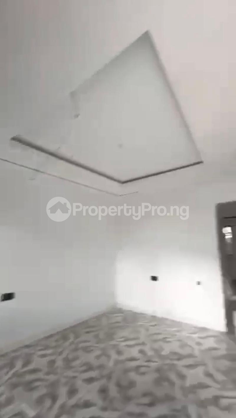 1 bedroom Flat / Apartment for rent Off Pedro Road Shomolu Lagos