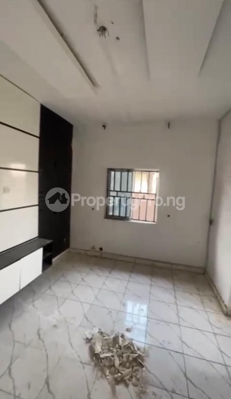 1 bedroom Flat / Apartment for rent Ojo Street Akoka Yaba Lagos