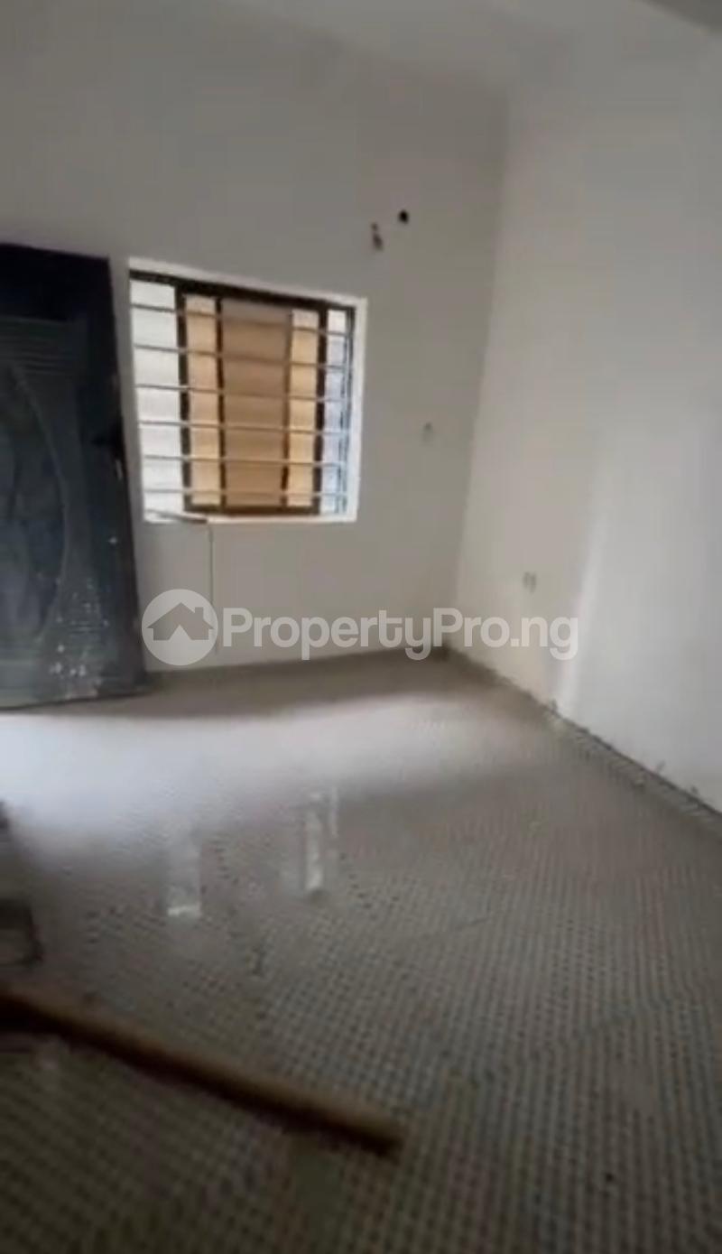 1 bedroom Flat / Apartment for rent Shodimu Street Shomolu Lagos