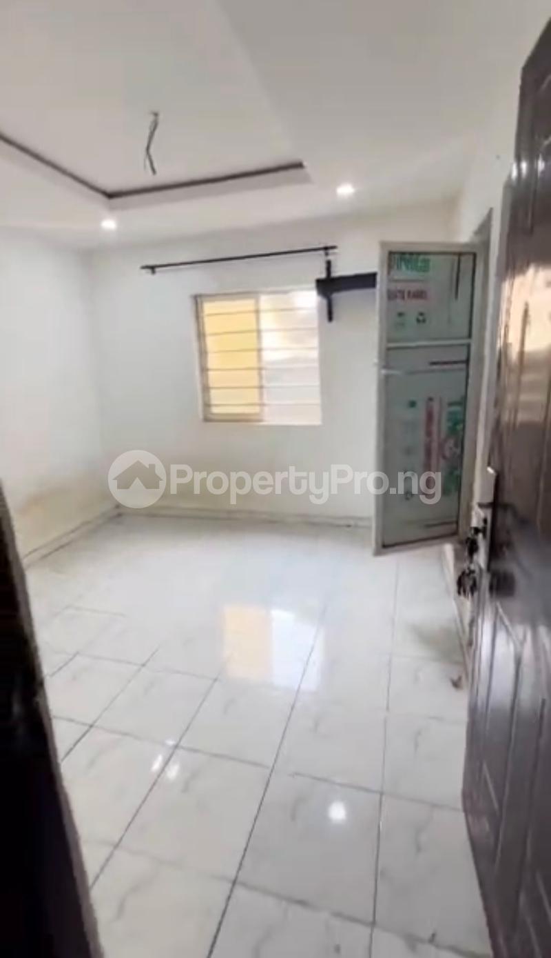 1 bedroom Flat / Apartment for rent Off Morocco Road Shomolu Lagos