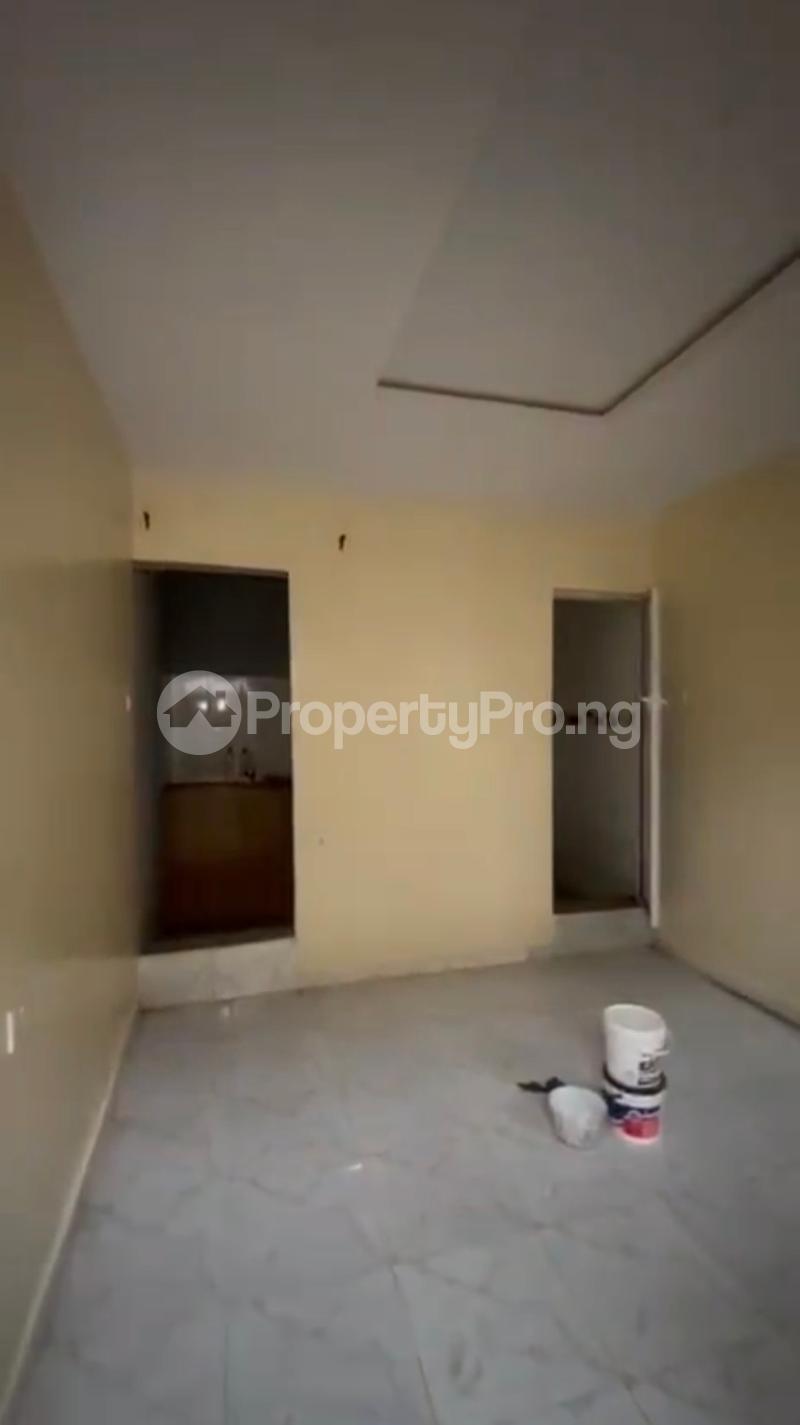 1 bedroom Flat / Apartment for rent Shipeolu Palmgrove Shomolu Lagos