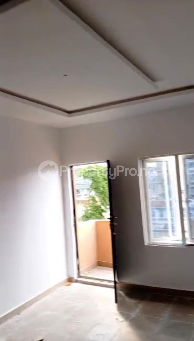 2 bedroom Flat / Apartment for rent Alagomeji Yaba Lagos - 0