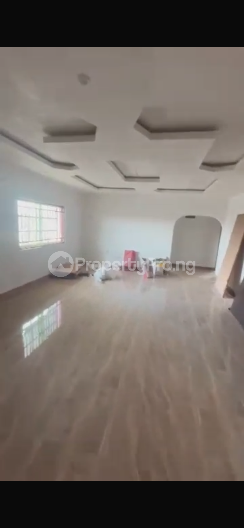 3 bedroom Flat / Apartment for rent Sholuyi Soluyi Gbagada Lagos