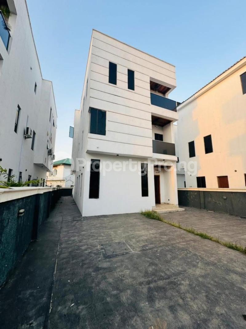 4 bedroom House for sale Ikeja Lagos