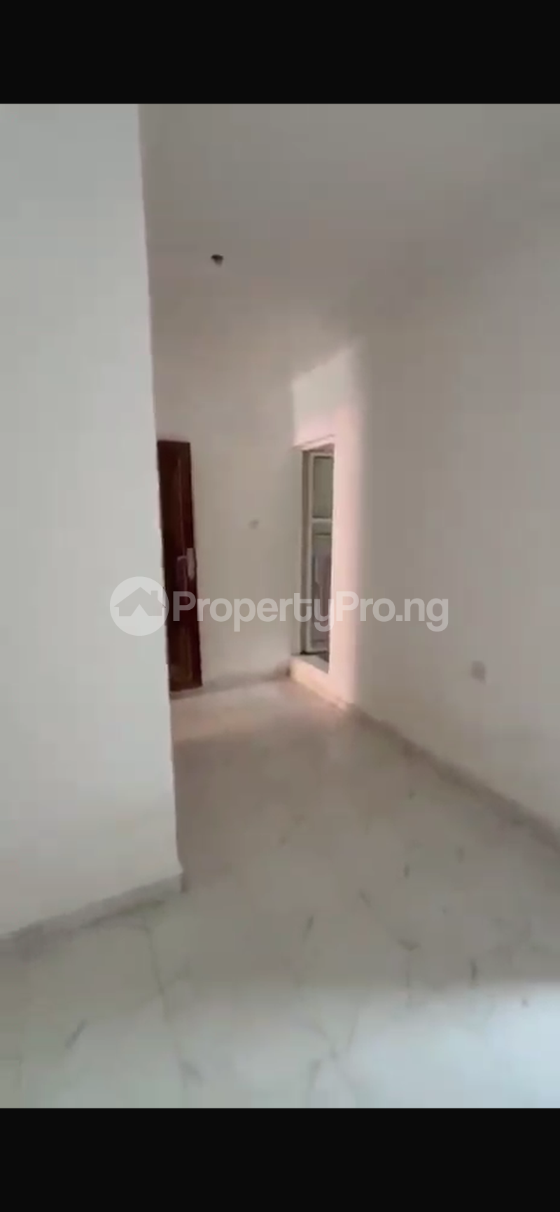 1 bedroom Flat / Apartment for rent Off Shipeolu Road Palmgrove Shomolu Lagos