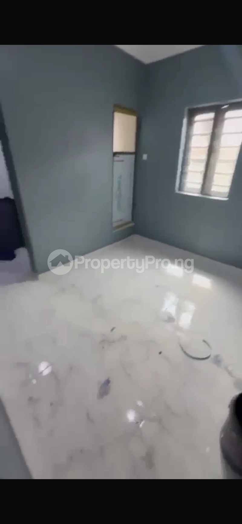 1 bedroom Flat / Apartment for rent Off Shipeolu Road Palmgrove Shomolu Lagos