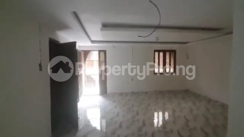 3 bedroom Flat / Apartment for rent Salami Street Shomolu Shomolu Lagos