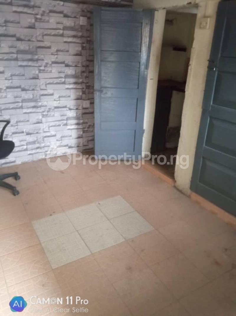 1 bedroom Flat / Apartment for rent   Akoka Yaba Lagos