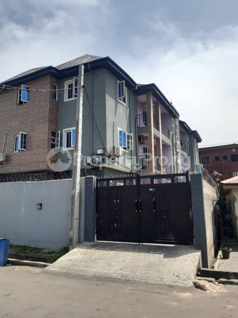 2 bedroom Flat / Apartment for rent   Shomolu Shomolu Lagos