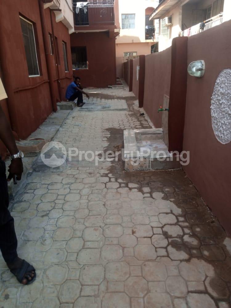 1 bedroom Flat / Apartment for rent Bajulaye Fola Agoro Yaba Lagos