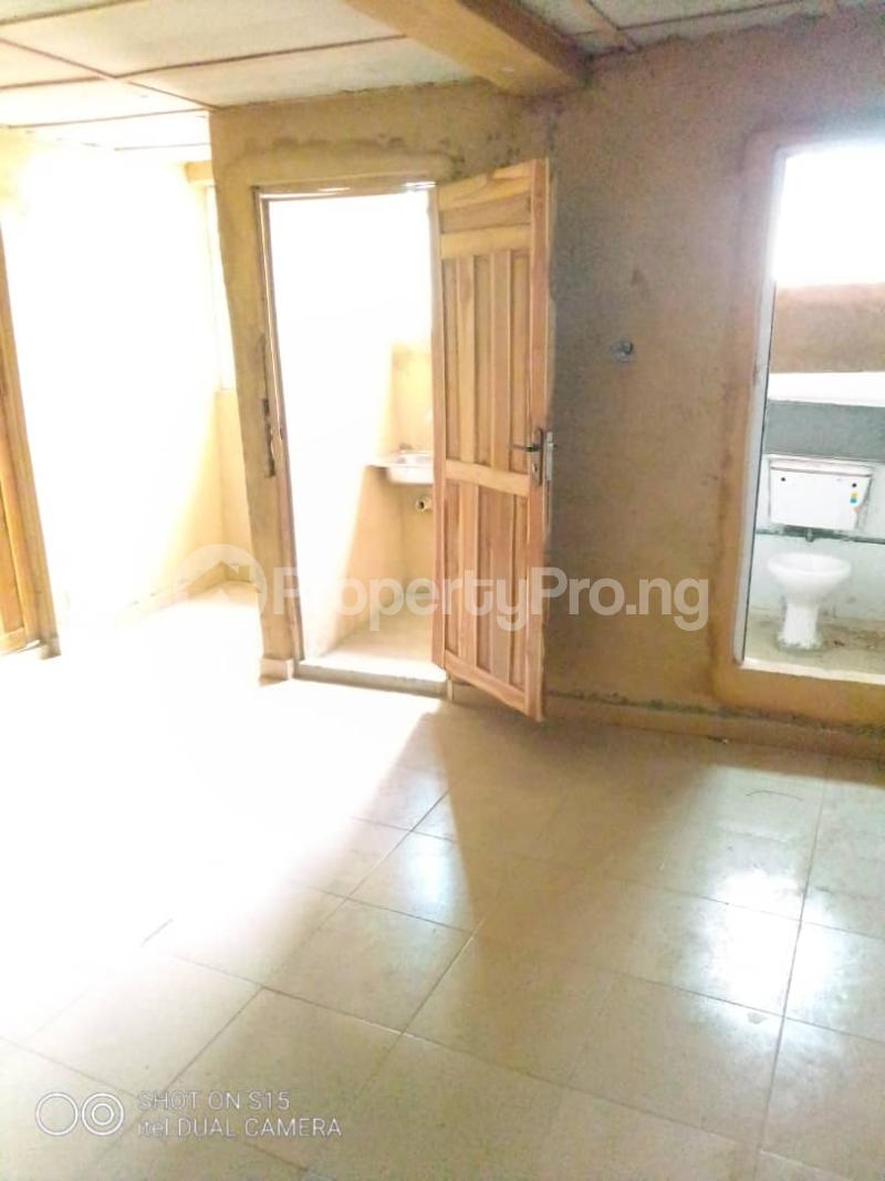 1 bedroom Flat / Apartment for rent Alagomeji Yaba Lagos