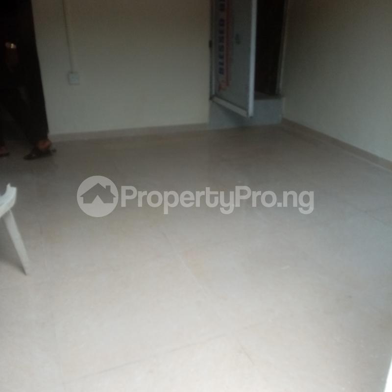 1 bedroom Flat / Apartment for rent   Akoka Yaba Lagos