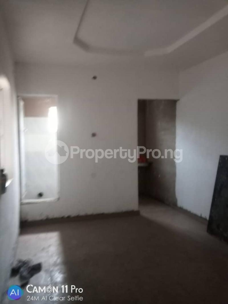 1 bedroom Flat / Apartment for rent   Akoka Yaba Lagos