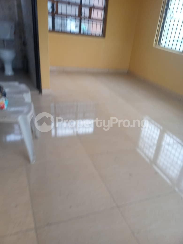 2 bedroom Flat / Apartment for rent Shomolu Shomolu Lagos