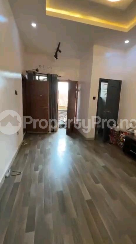 1 bedroom Flat / Apartment for rent Off Finbars By Kemist Akoka Yaba Lagos