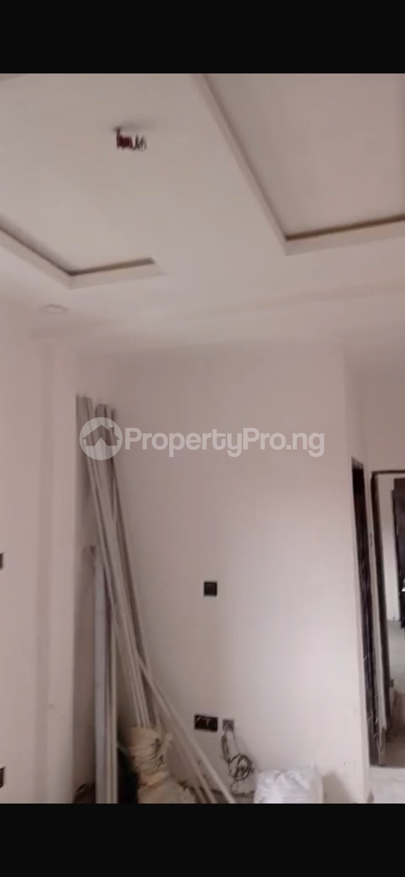 1 bedroom Flat / Apartment for rent Adekunle Yaba Lagos
