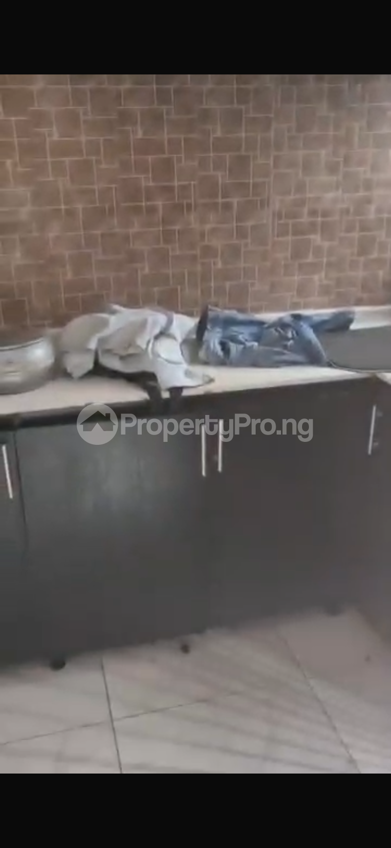 1 bedroom Flat / Apartment for rent Akoka Yaba Lagos