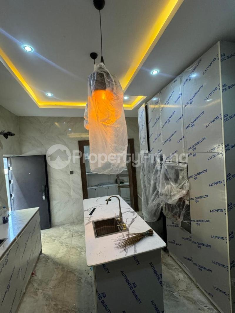 4 bedroom House for sale Acme road Ogba Lagos