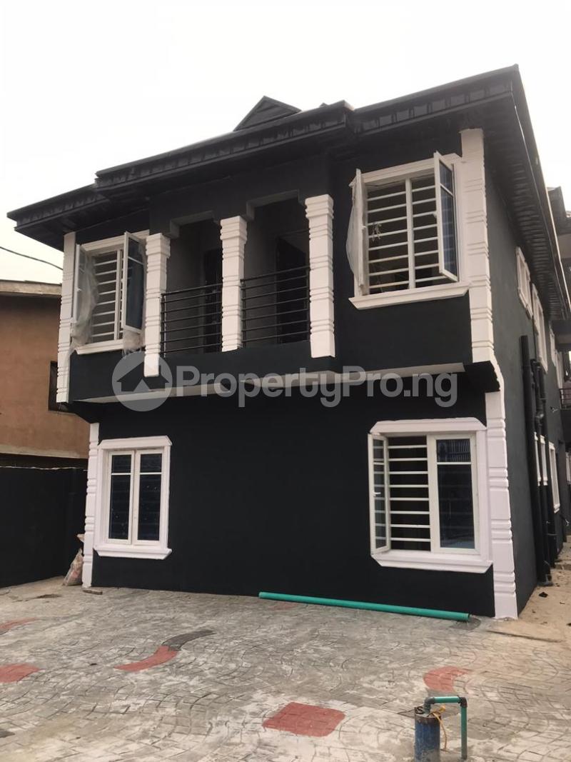 1 bedroom Flat / Apartment for rent .. Soluyi Gbagada Lagos