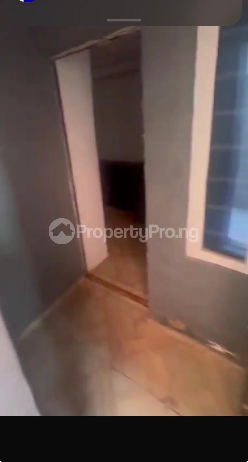 1 bedroom Flat / Apartment for rent Akoka Yaba Lagos