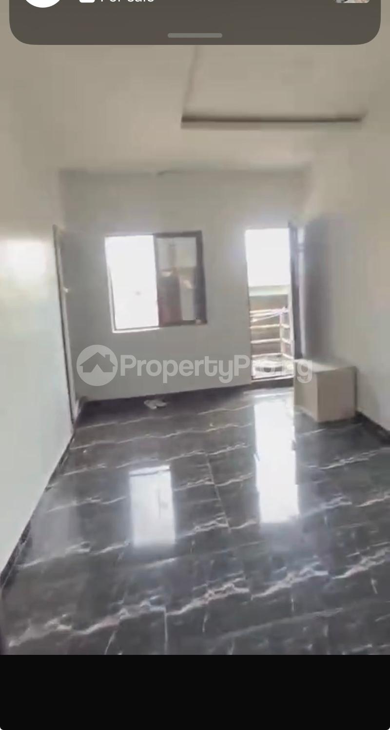 1 bedroom Flat / Apartment for rent Off Morocco Road Shomolu Shomolu Lagos